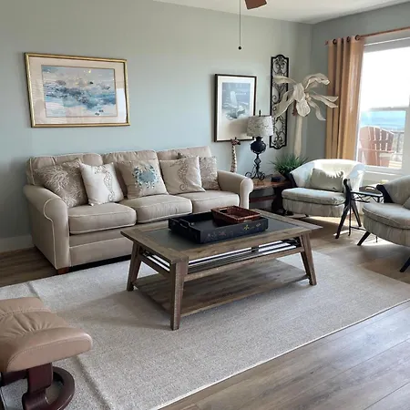 Villa 105 Sailmaker